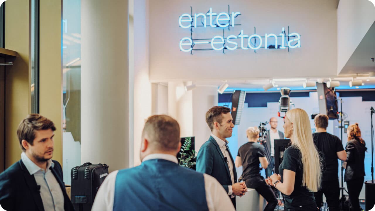 People networking at event enter e-estonia
